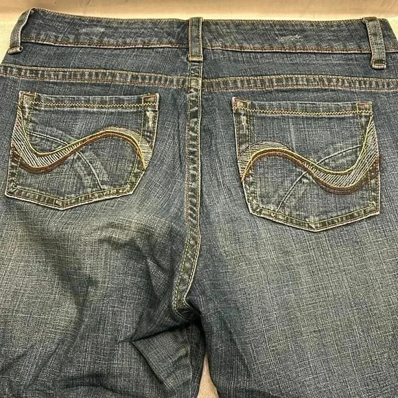 Lee Woman Midrise Lower on the waist jeans Size 10 - Picture 7 of 8